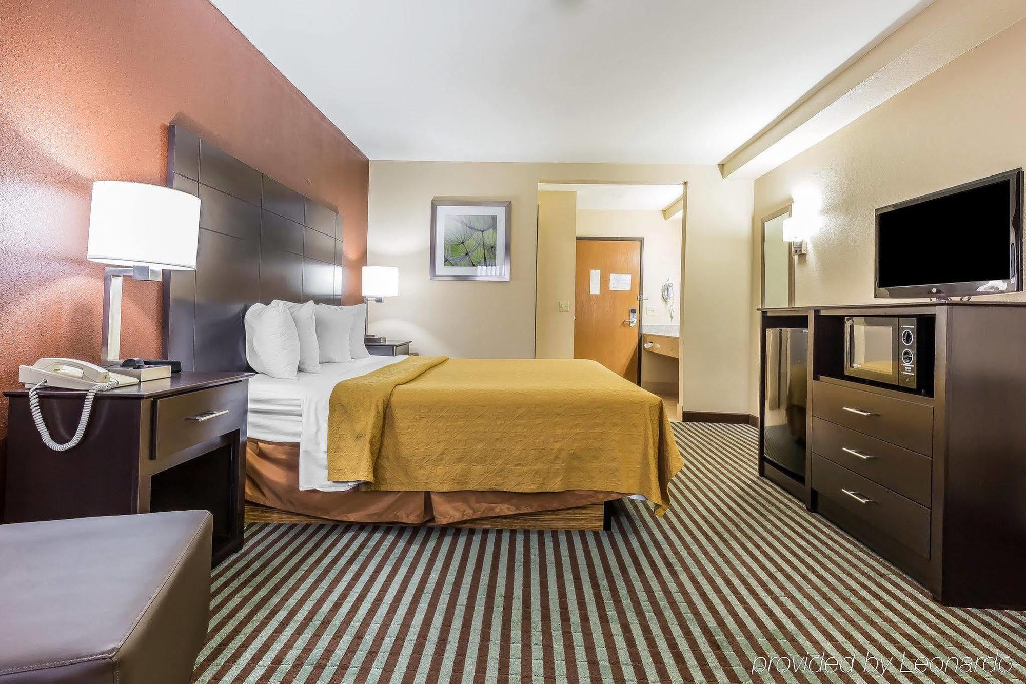 Quality Inn Mount Vernon, Il Экстерьер фото